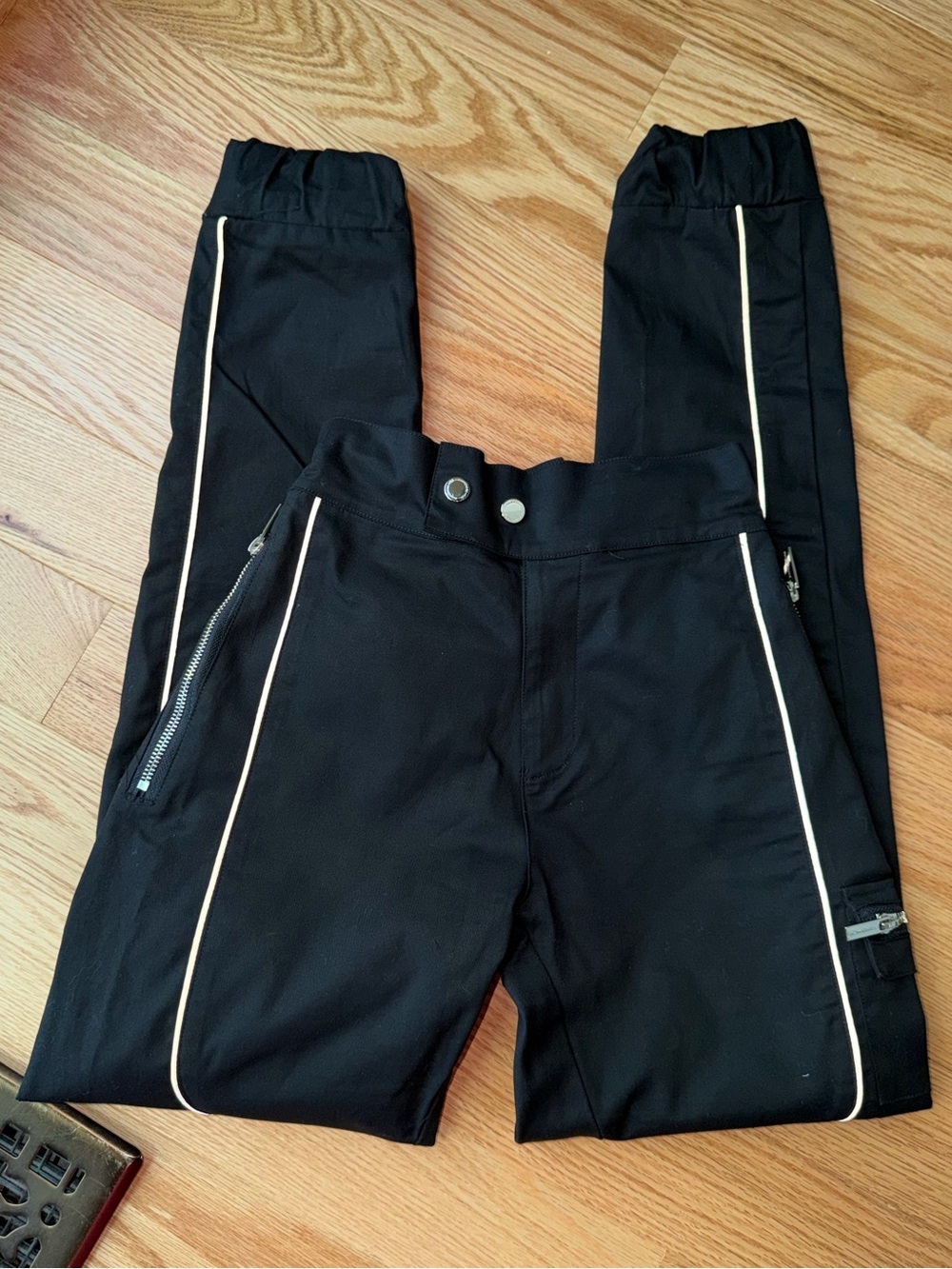 Maniere De Voir Black Reflective Cargo Jogger Pants Size 6 Y2K Techwear
